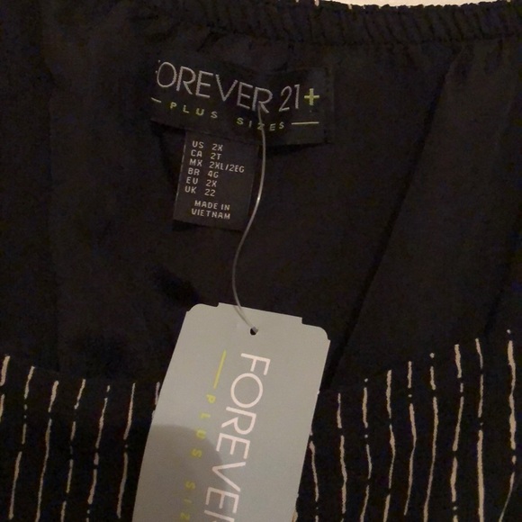 NWT.  Forever 21 black and beige dress. - Picture 6 of 7